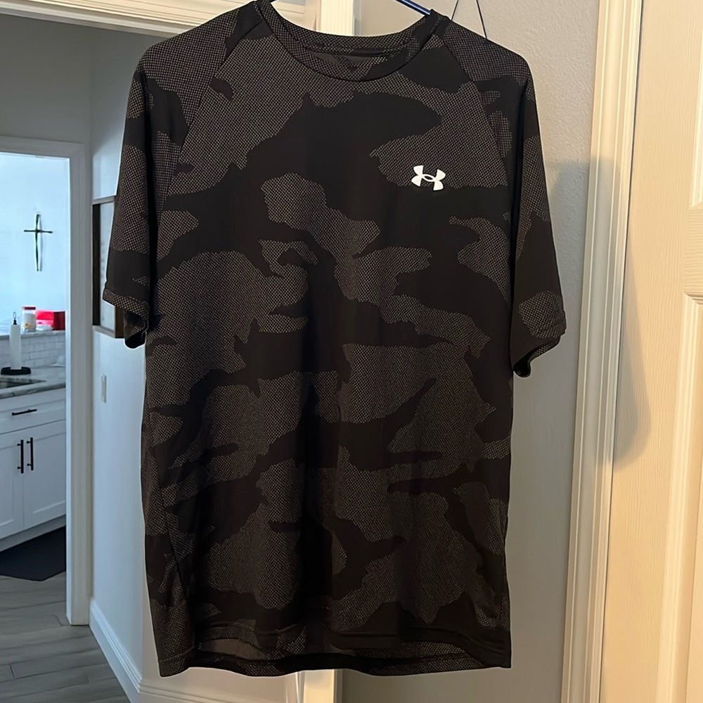 Under Armour jacquard tshirt